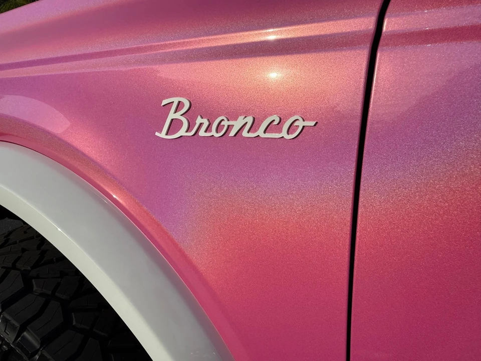 2025 Ford Bronco 6th Gen - Image 2 of 12