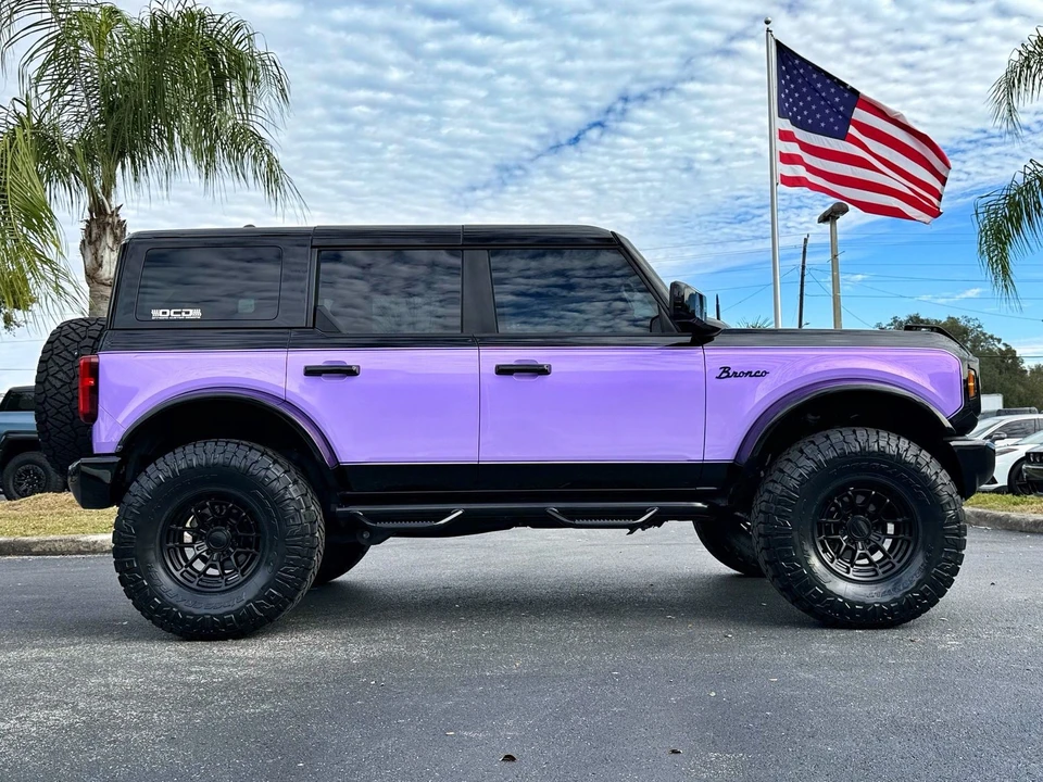 2025 Ford Bronco 6th Gen - Image 3 of 12