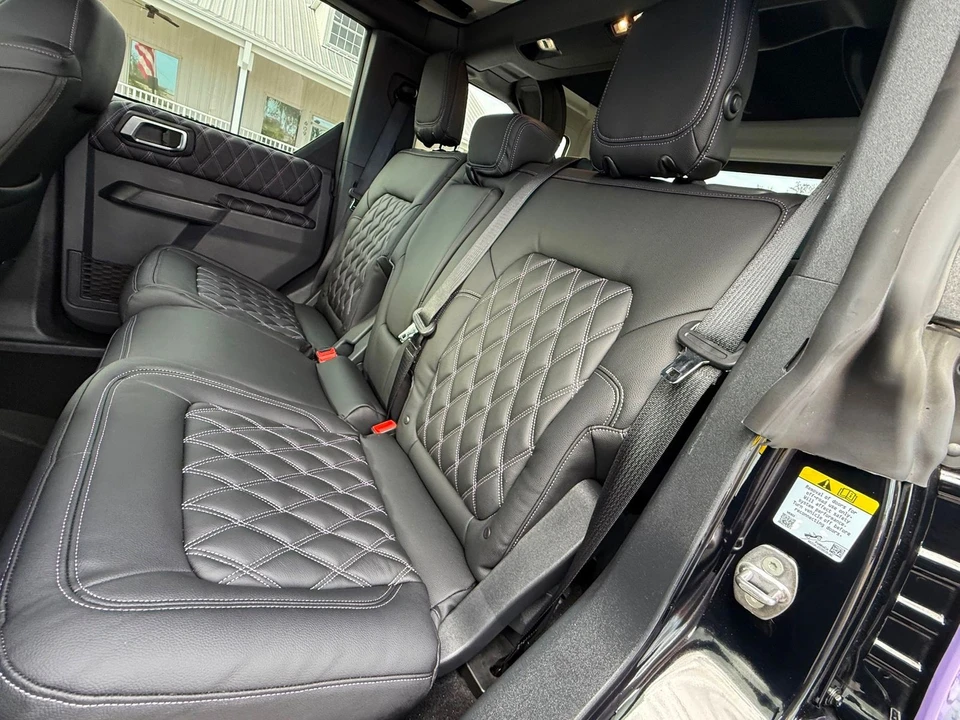 2025 Ford Bronco 6th Gen - Image 10 of 12