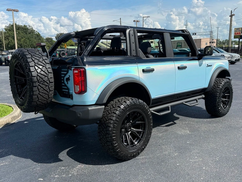2025 Ford Bronco 6th Gen - Image 7 of 12