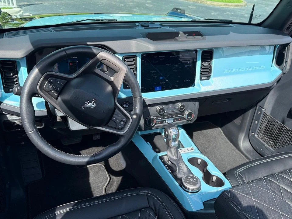 2025 Ford Bronco 6th Gen - Image 2 of 12
