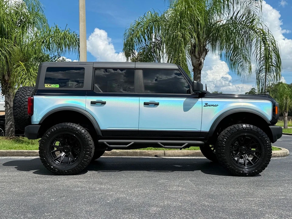 2025 Ford Bronco 6th Gen - Image 3 of 12