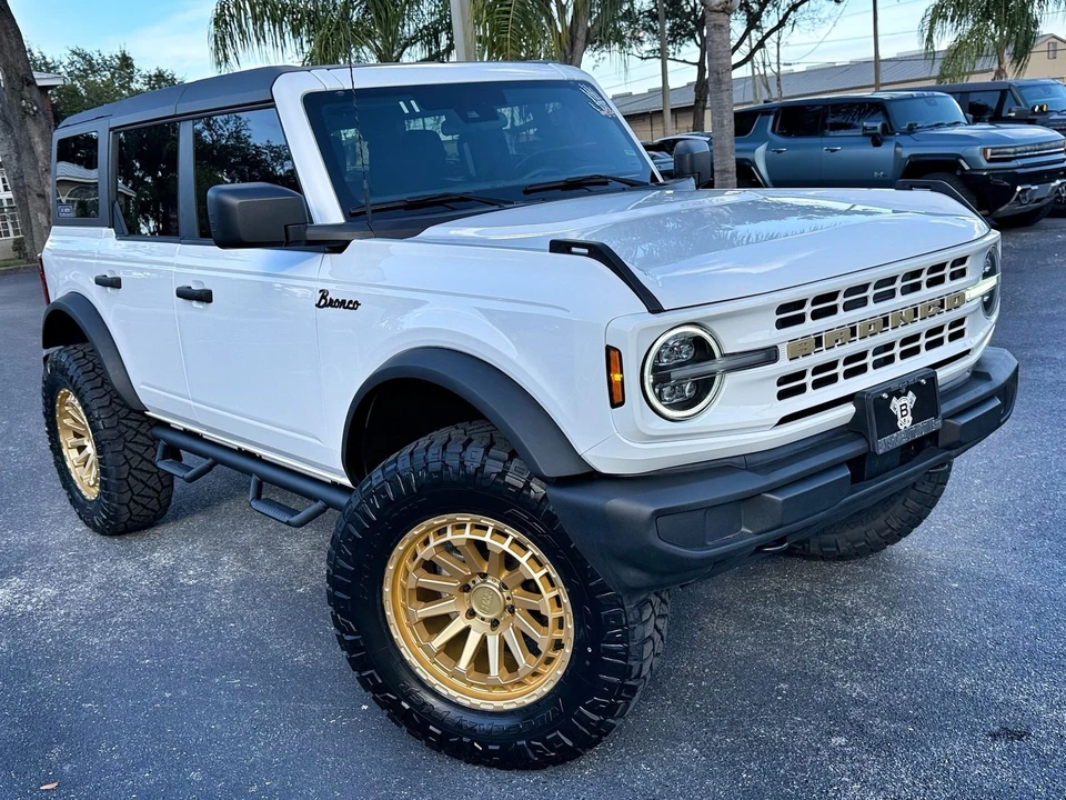 2025 Ford Bronco 6th Gen - Image 7 of 12