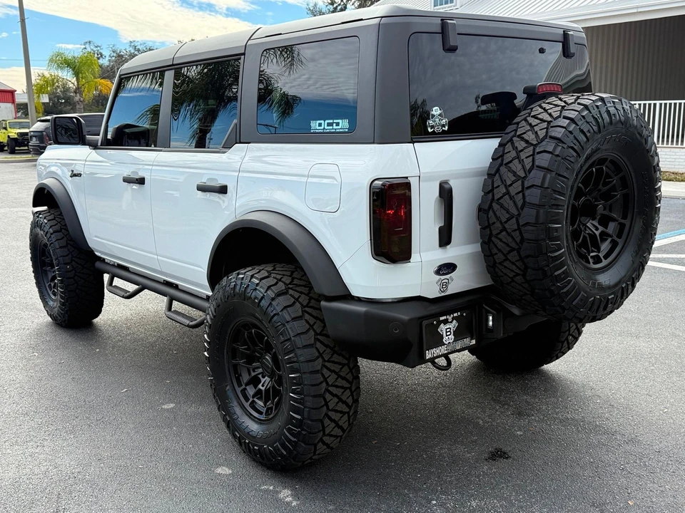 2025 Ford Bronco 6th Gen - Image 12 of 12