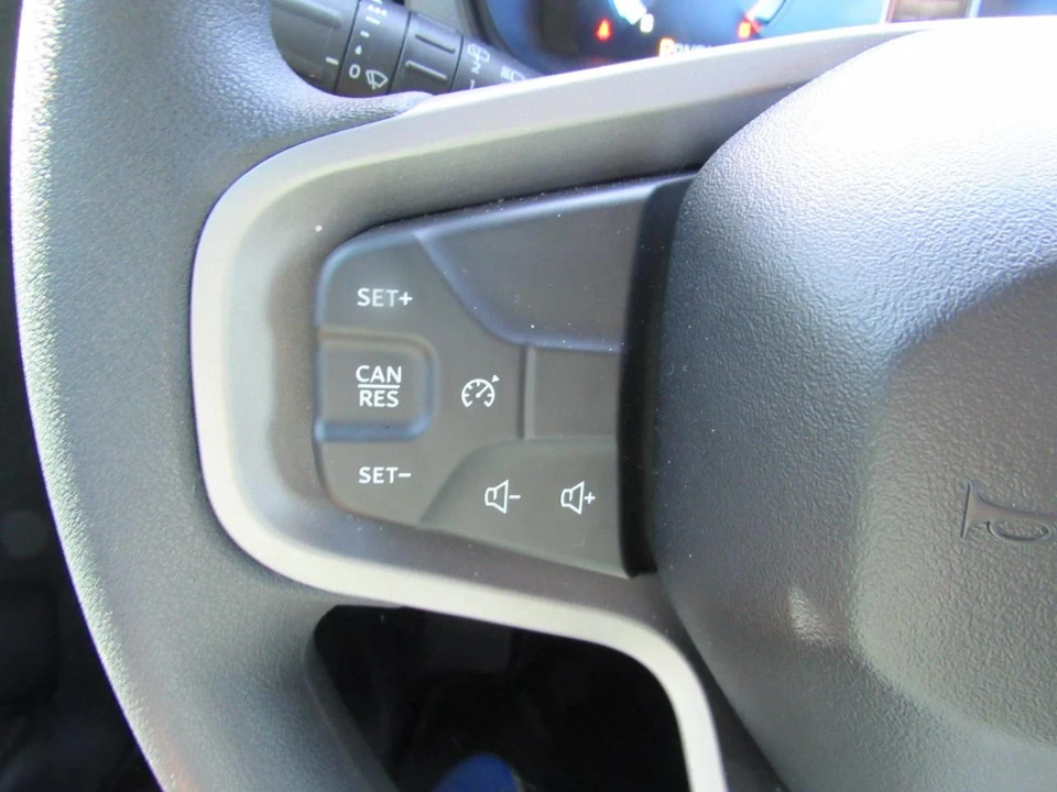 2025 Ford Bronco 6th Gen - Image 20 of 31