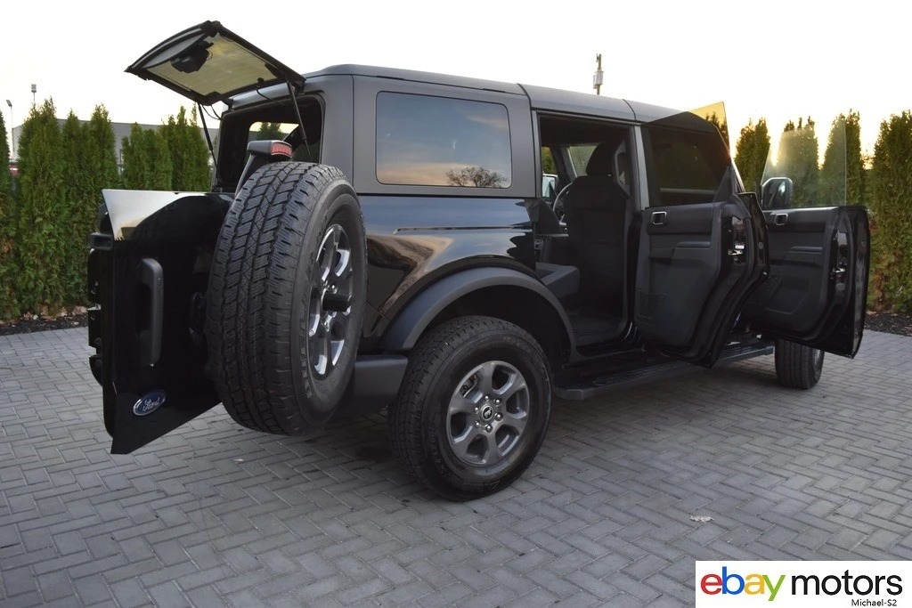 2025 Ford Bronco 6th Gen - Image 19 of 21