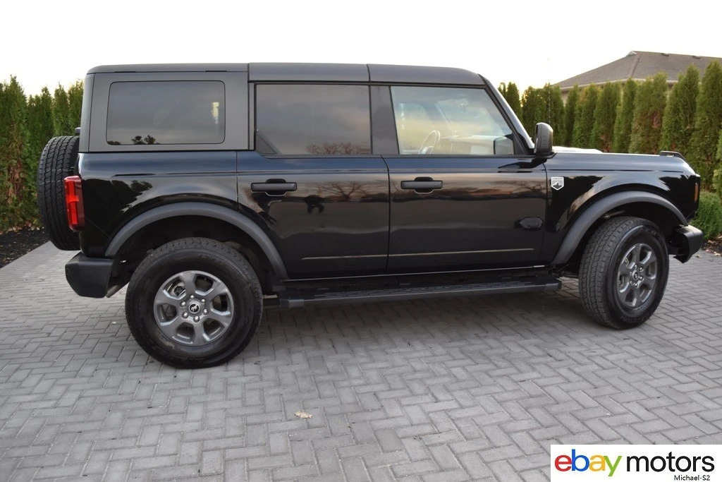 2025 Ford Bronco 6th Gen - Image 4 of 21