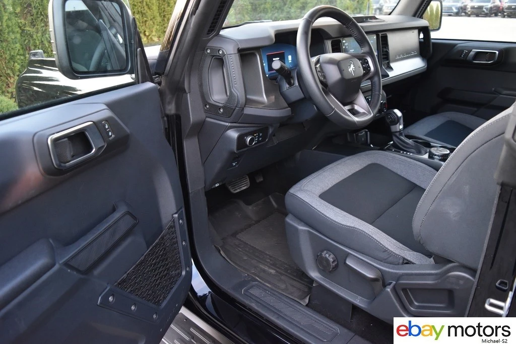 2025 Ford Bronco 6th Gen - Image 11 of 21