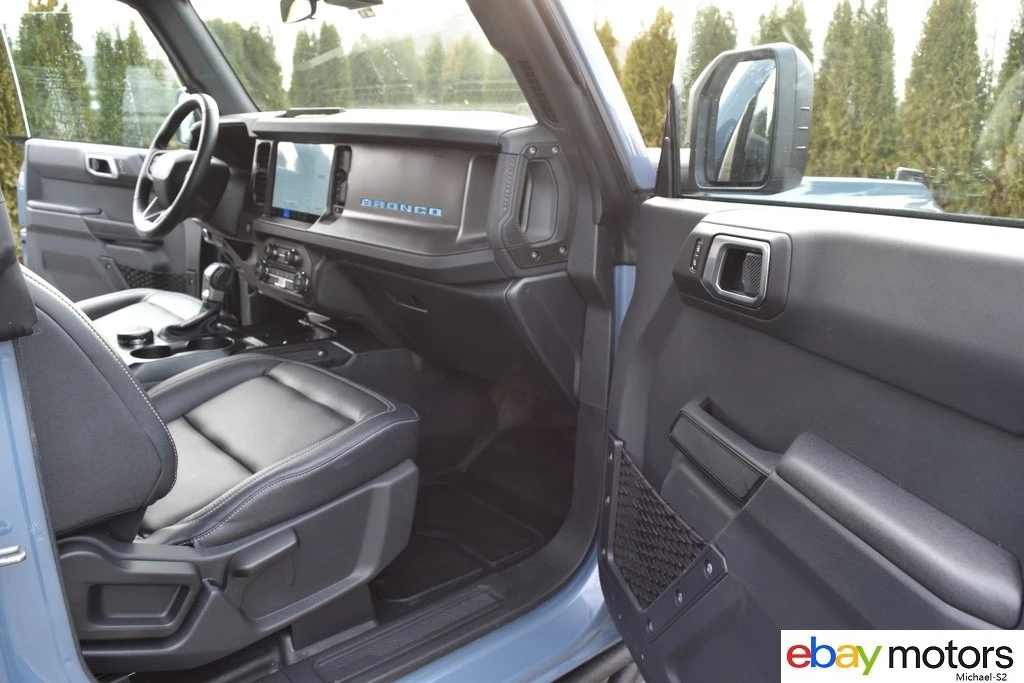 2025 Ford Bronco 6th Gen - Image 16 of 21