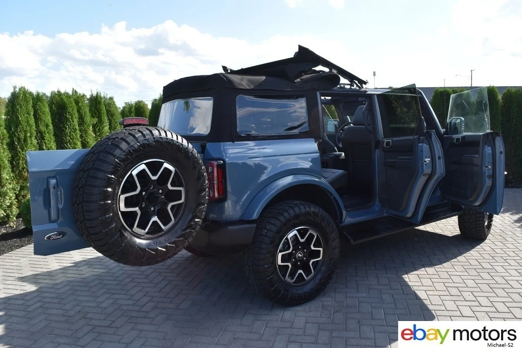 2025 Ford Bronco 6th Gen - Image 18 of 21