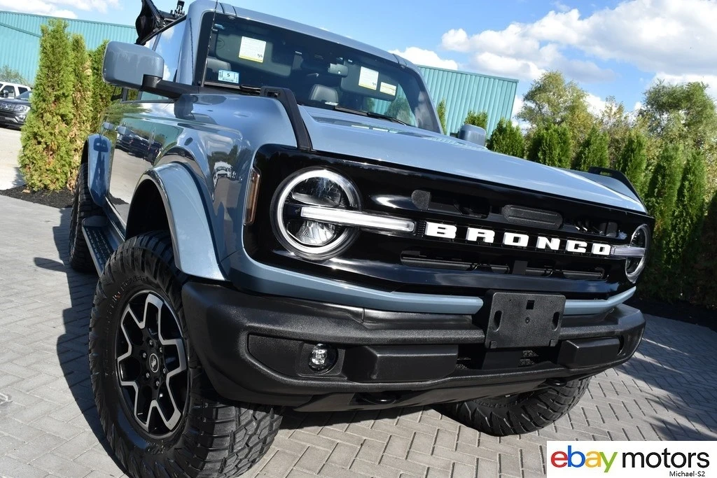 2025 Ford Bronco 6th Gen - Image 2 of 21