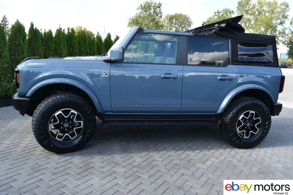 2025 Ford Bronco 6th Gen - Image 8 of 21
