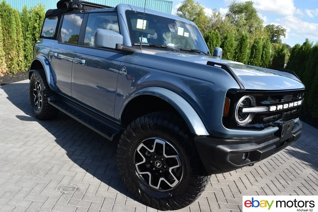 2025 Ford Bronco 6th Gen - Image 3 of 21