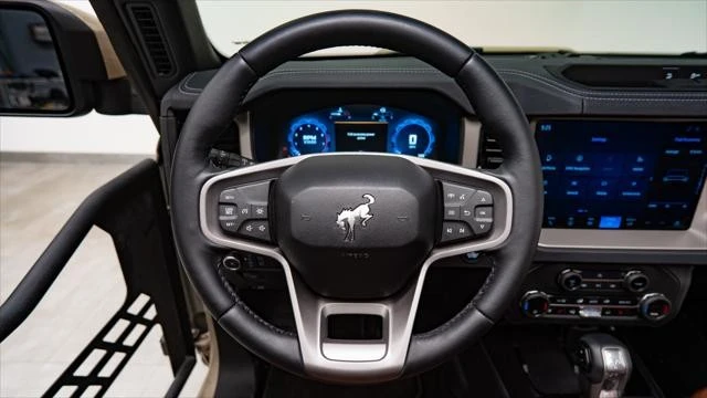 2025 Ford Bronco 6th Gen - Image 25 of 31