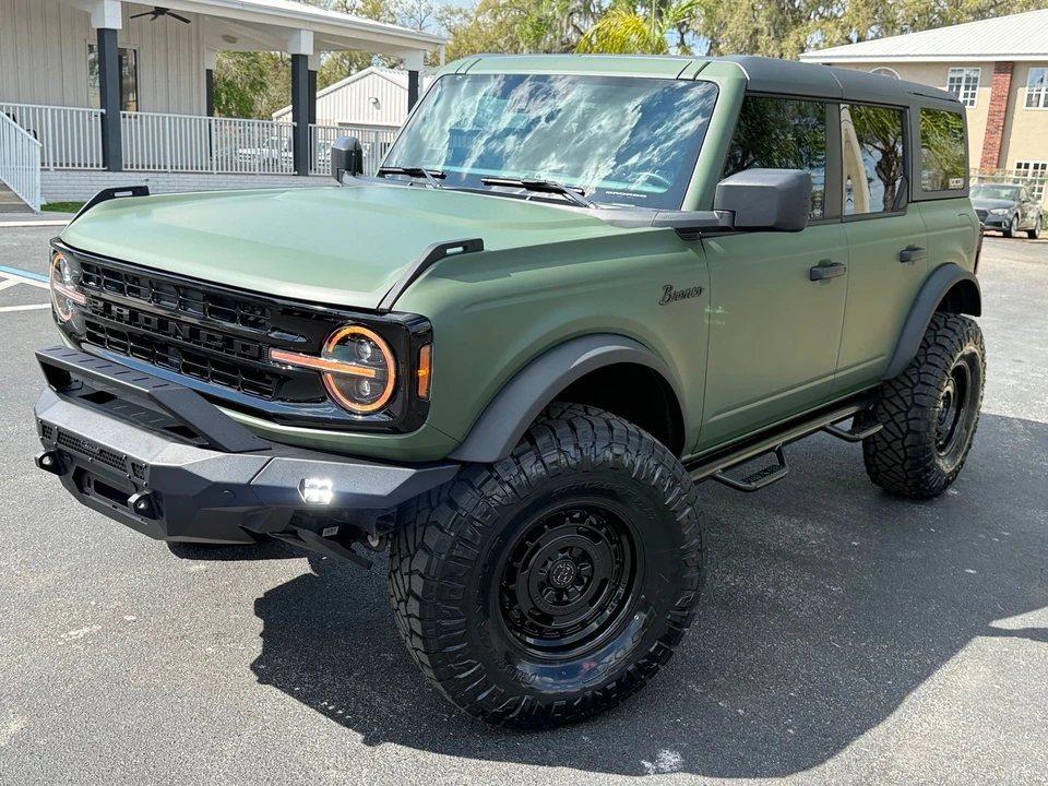2025 Ford Bronco 6th Gen - Image 5 of 12