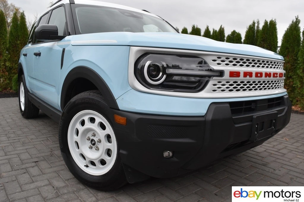 2025 Ford Bronco Sport - Image 2 of 21