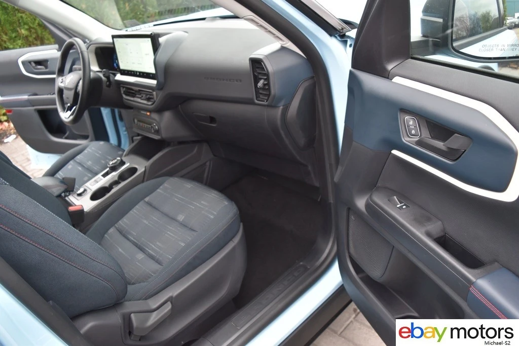 2025 Ford Bronco Sport - Image 16 of 21