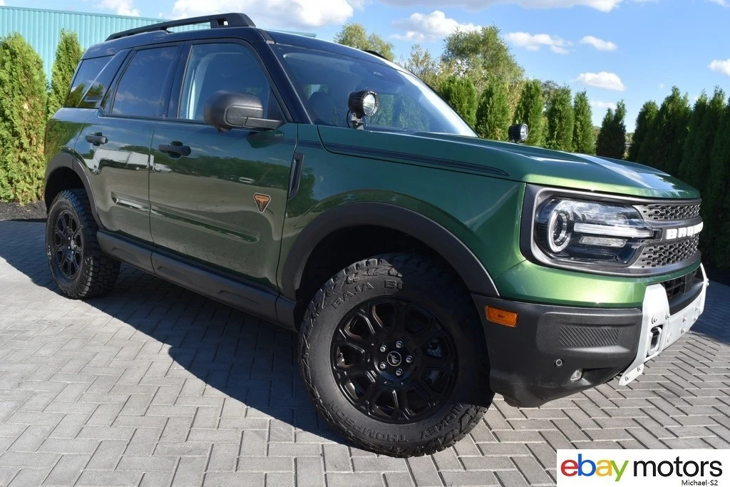 2025 Ford Bronco Sport - Image 3 of 21
