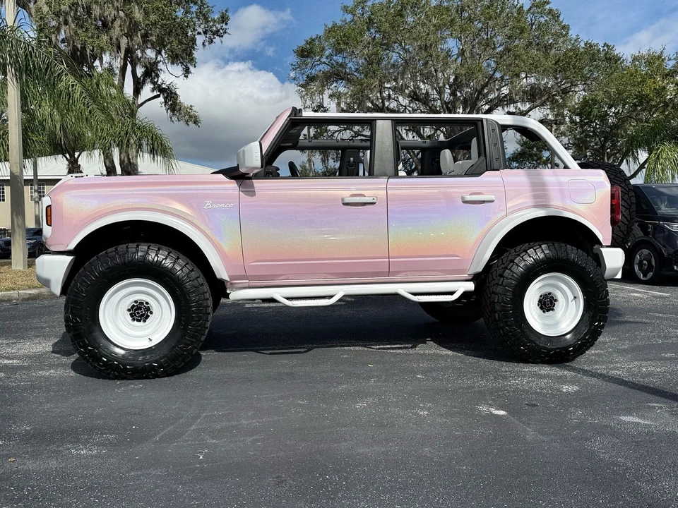 2025 Ford Bronco 6th Gen - Image 12 of 12