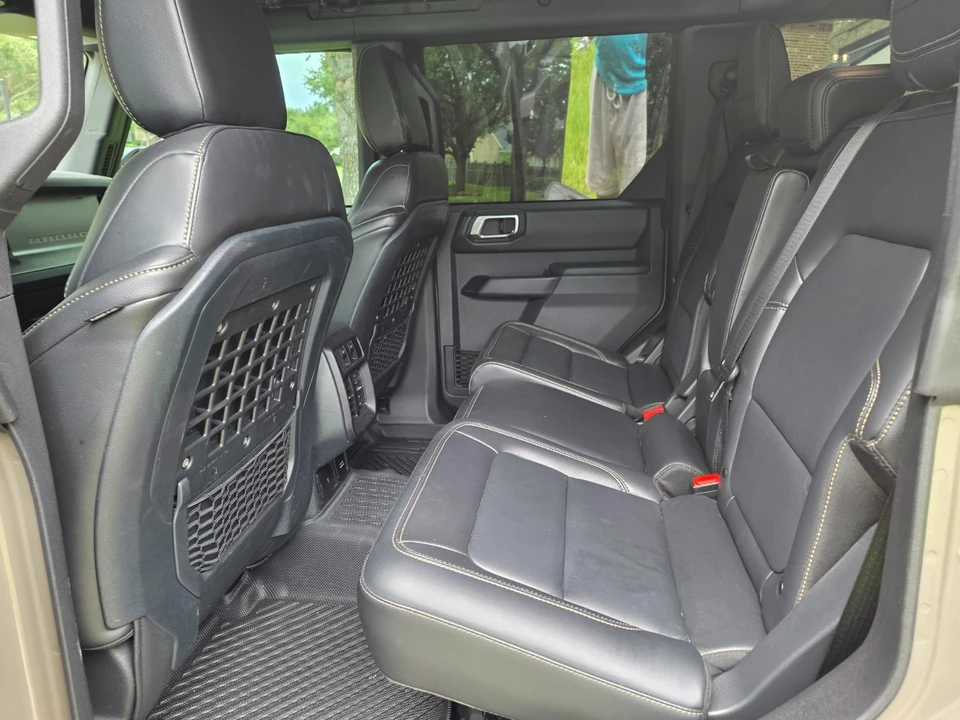 2025 Ford Bronco 6th Gen - Image 9 of 31
