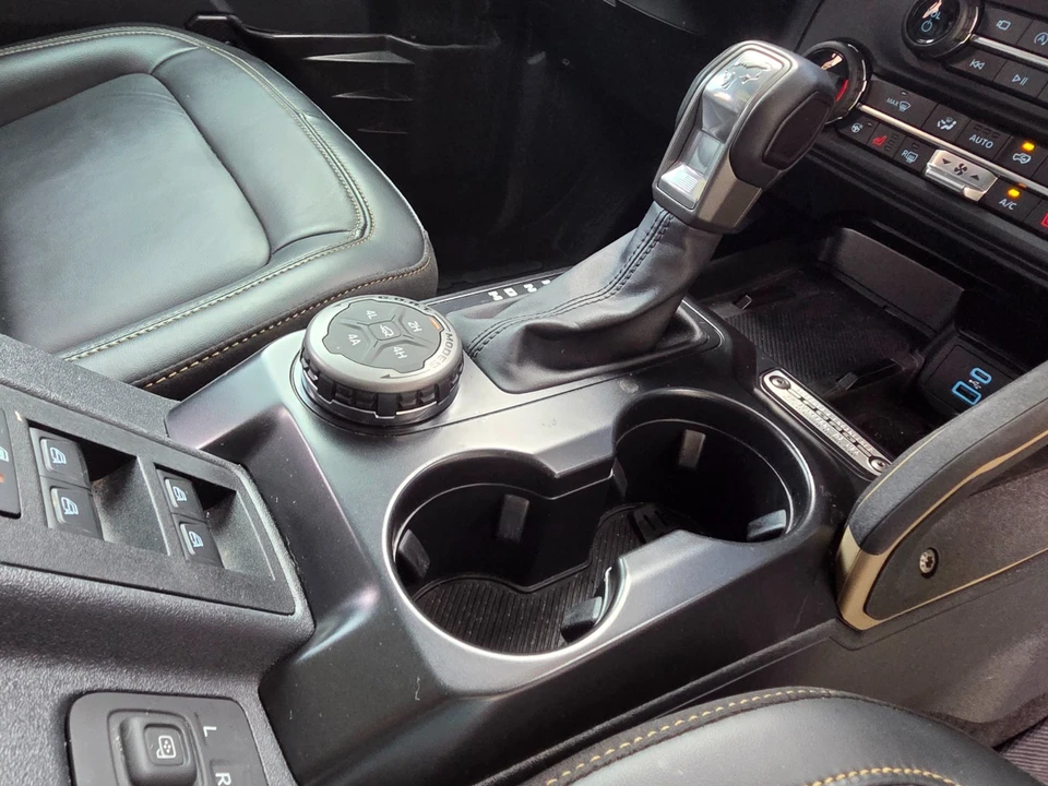 2025 Ford Bronco 6th Gen - Image 18 of 31