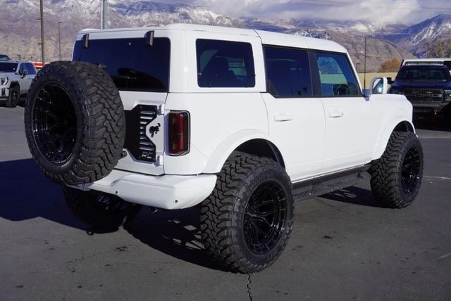2025 Ford Bronco 6th Gen - Image 11 of 21
