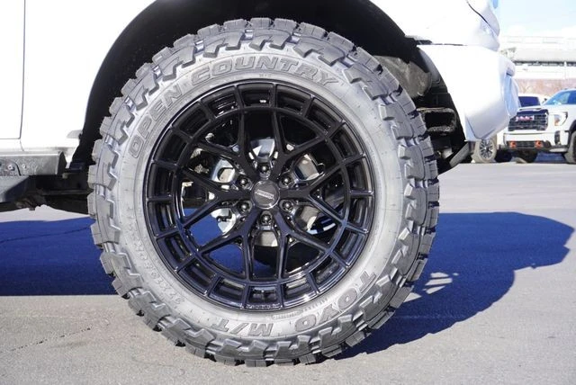 2025 Ford Bronco 6th Gen - Image 14 of 21