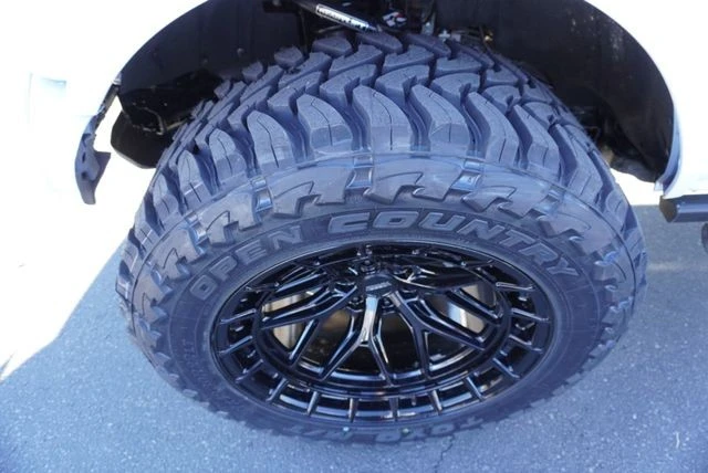2025 Ford Bronco 6th Gen - Image 16 of 21