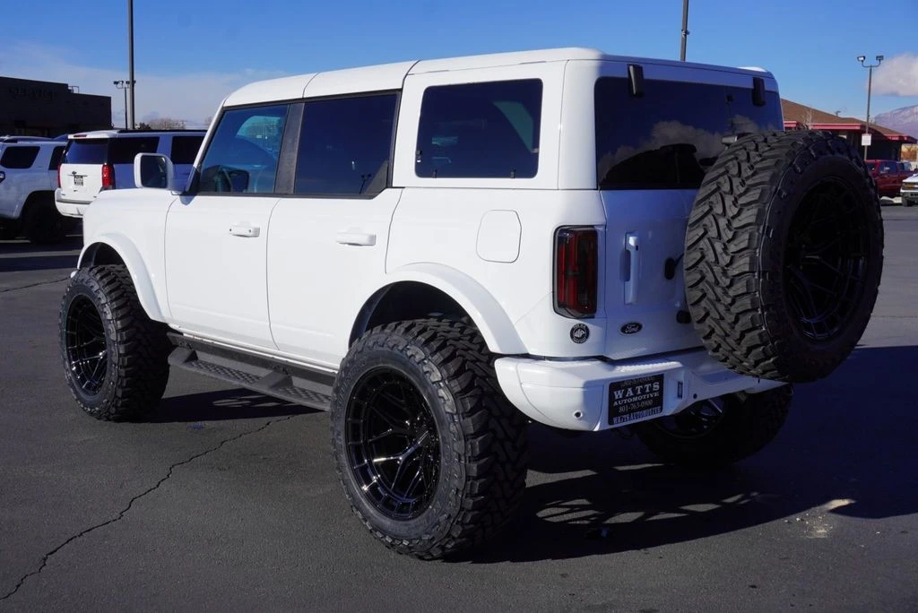 2025 Ford Bronco 6th Gen - Image 8 of 12