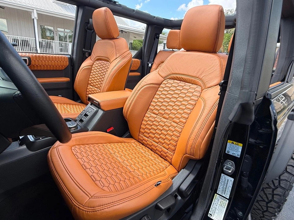 2025 Ford Bronco 6th Gen - Image 2 of 12