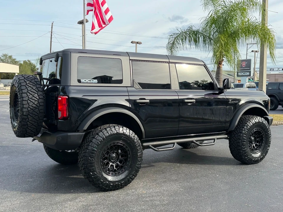 2025 Ford Bronco 6th Gen - Image 6 of 12