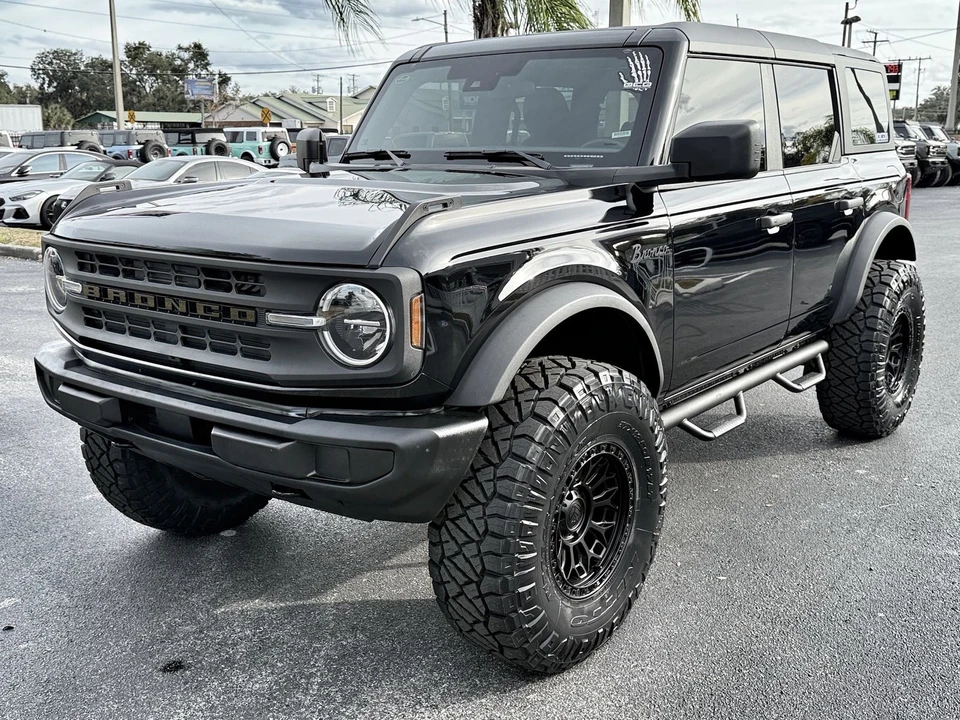 2025 Ford Bronco 6th Gen - Image 7 of 12