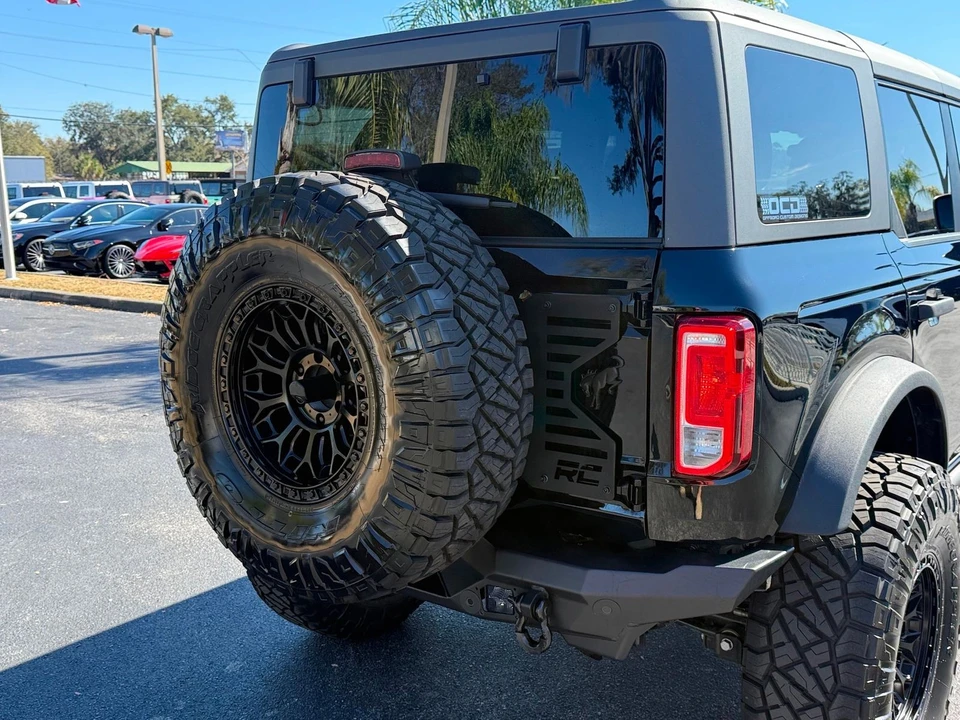 2025 Ford Bronco 6th Gen - Image 10 of 12