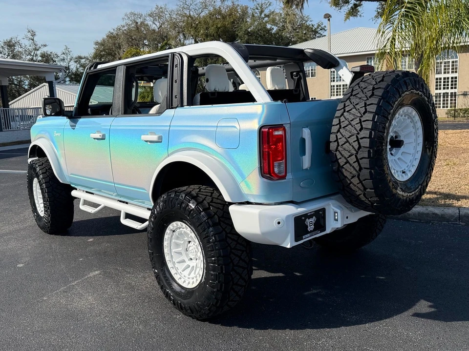 2025 Ford Bronco 6th Gen - Image 12 of 12