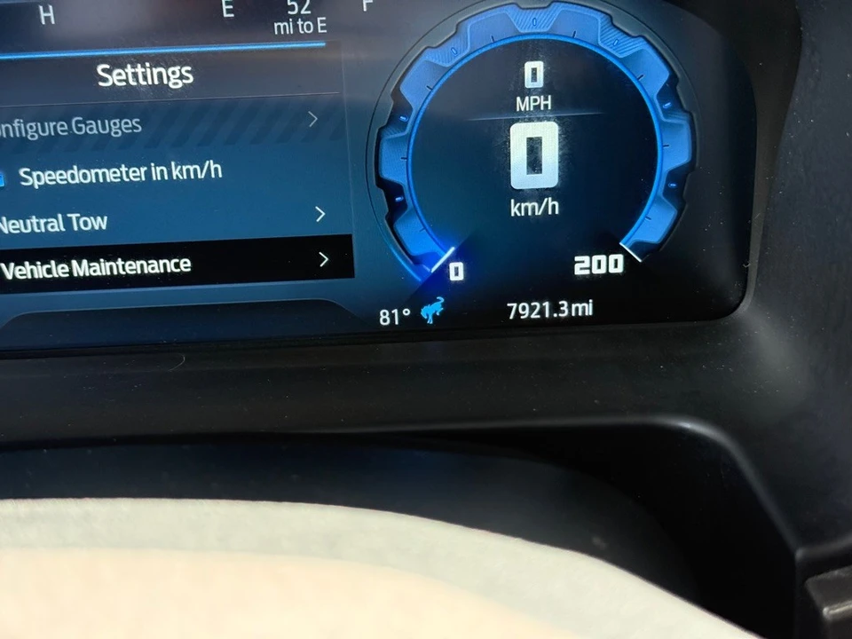 2025 Ford Bronco 6th Gen - Image 15 of 31