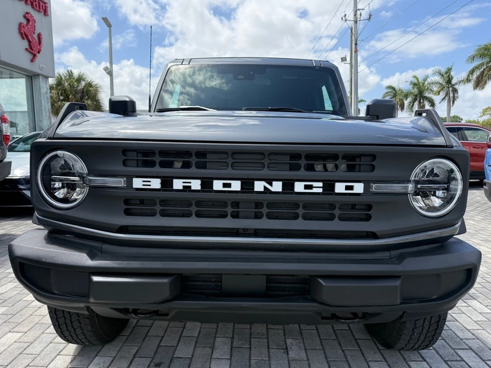 2025 Ford - Image 2 of 31