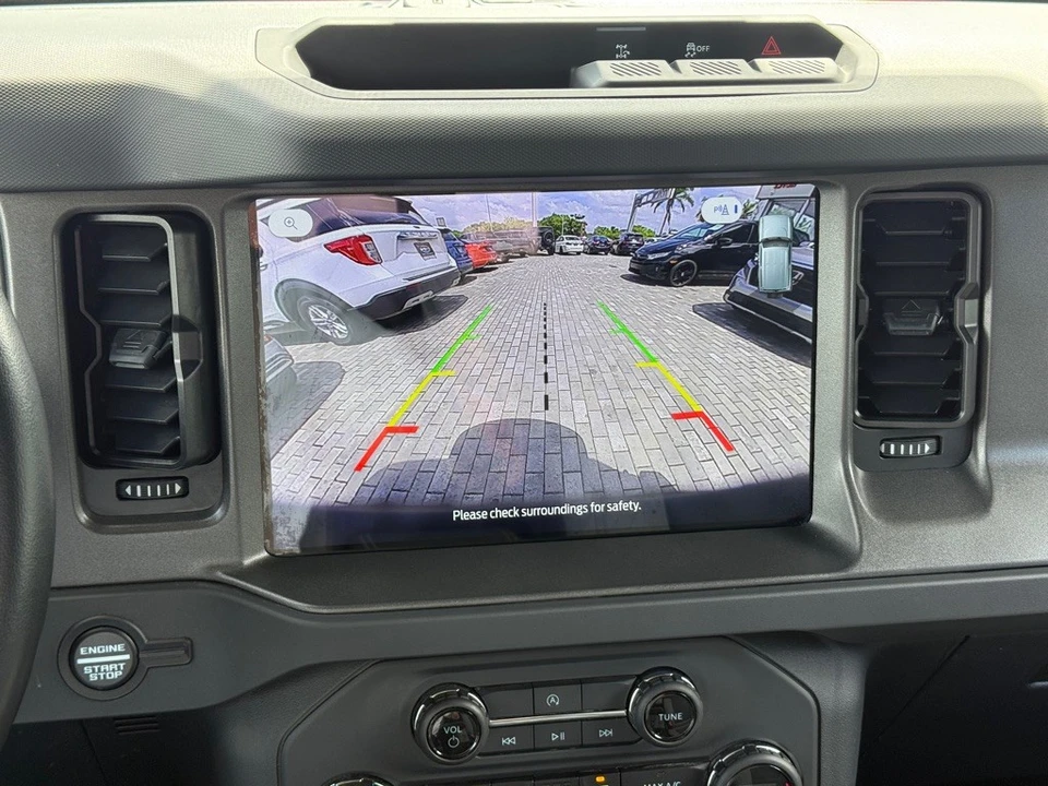 2025 Ford Bronco 6th Gen - Image 20 of 31