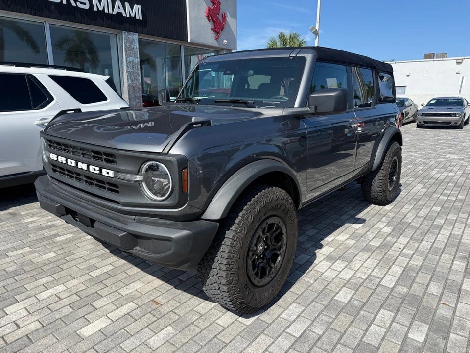 2025 Ford Bronco 6th Gen - Image 2 of 31