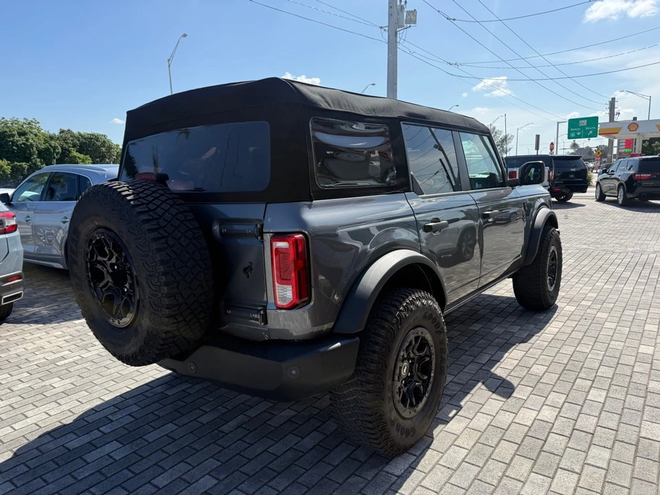 2025 Ford Bronco 6th Gen - Image 7 of 31