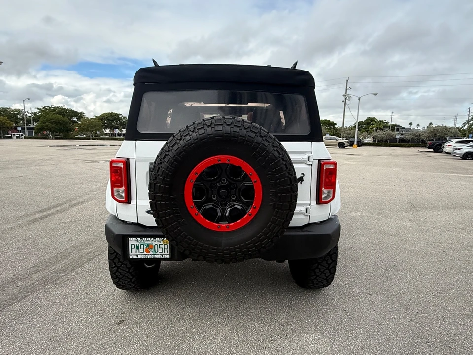 2025 Ford Bronco 6th Gen - Image 17 of 21