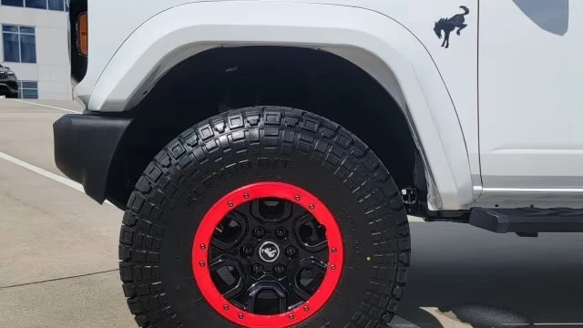 2025 Ford Bronco 6th Gen - Image 11 of 20