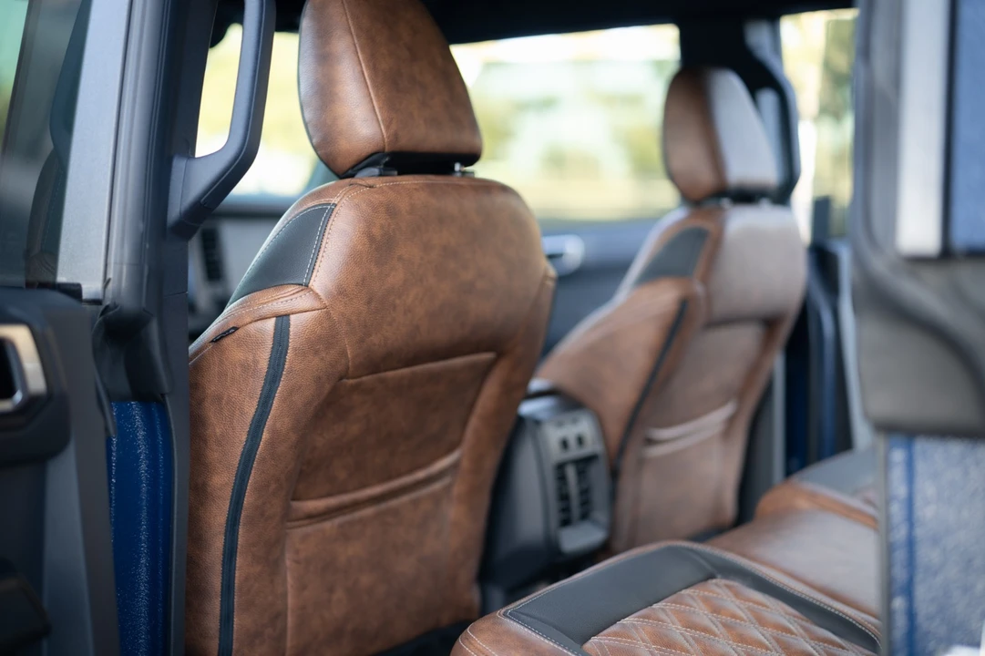 2025 Ford Bronco 6th Gen - Image 18 of 31