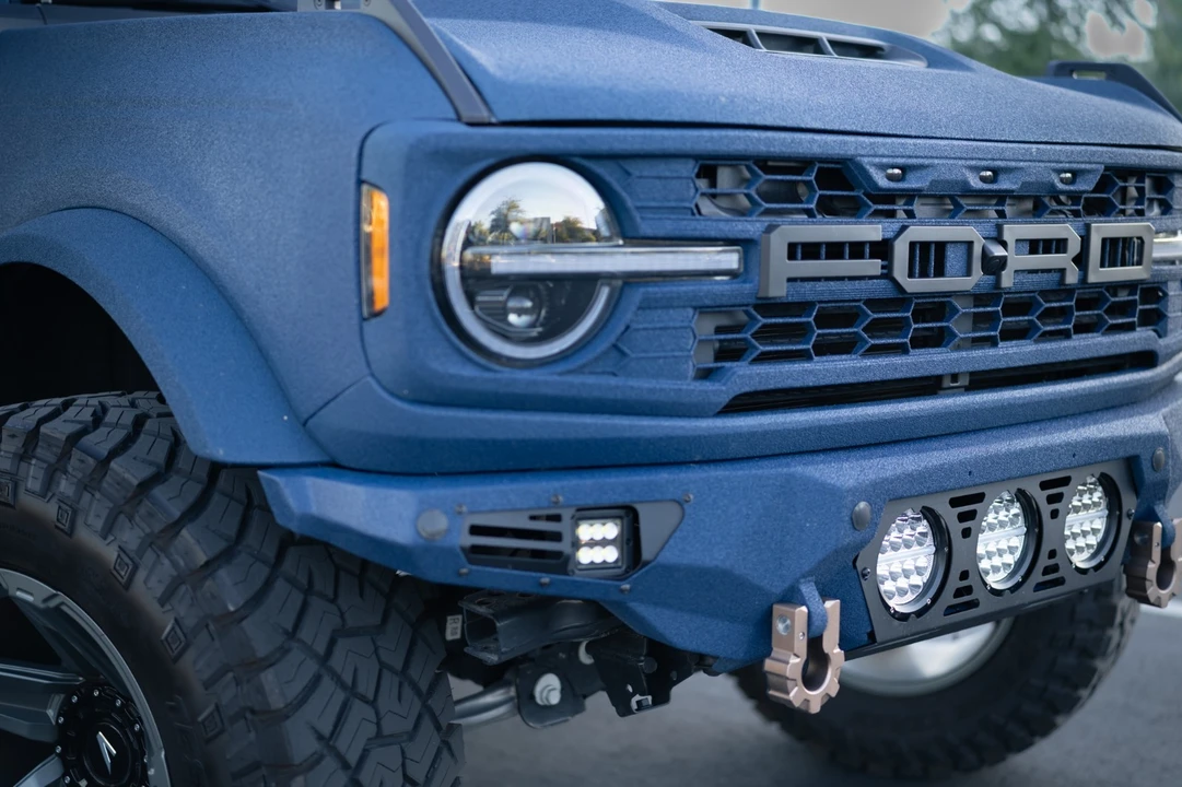 2025 Ford Bronco 6th Gen - Image 5 of 31