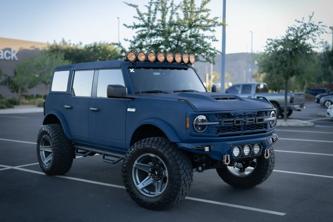 2025 Ford Bronco 6th Gen - Image 3 of 31