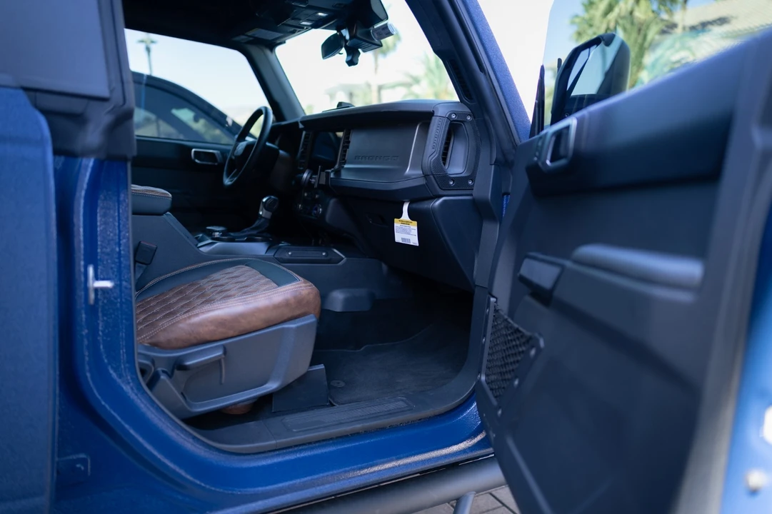 2025 Ford Bronco 6th Gen - Image 25 of 31