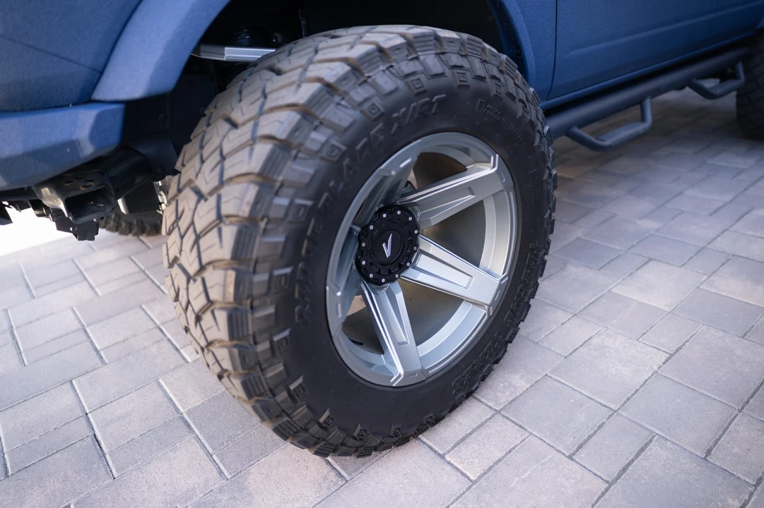 2025 Ford Bronco 6th Gen - Image 13 of 31