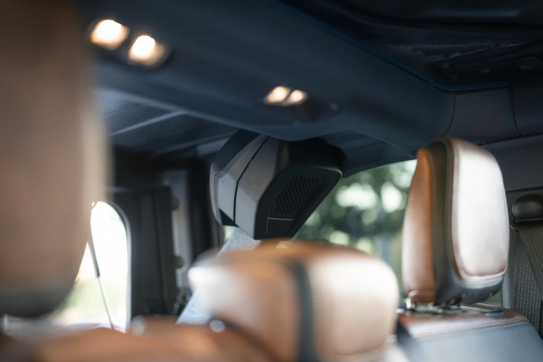 2025 Ford Bronco 6th Gen - Image 19 of 31