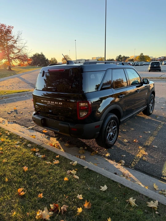 2025 Ford Bronco 6th Gen - Image 6 of 13