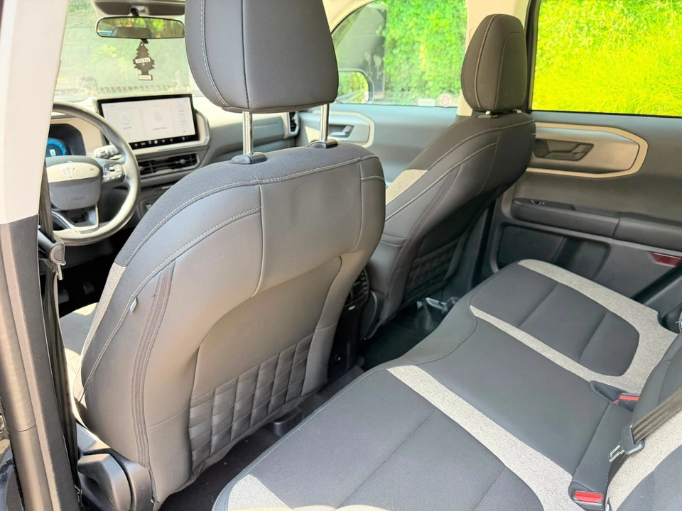 2025 Ford Bronco 6th Gen - Image 22 of 31