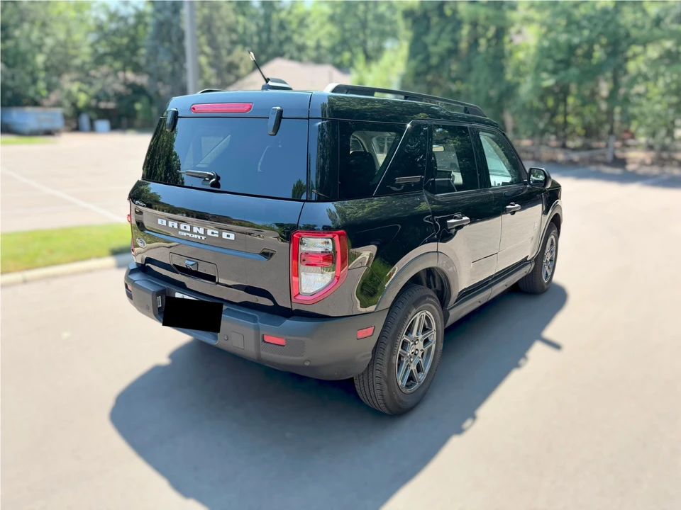 2025 Ford Bronco 6th Gen - Image 12 of 31